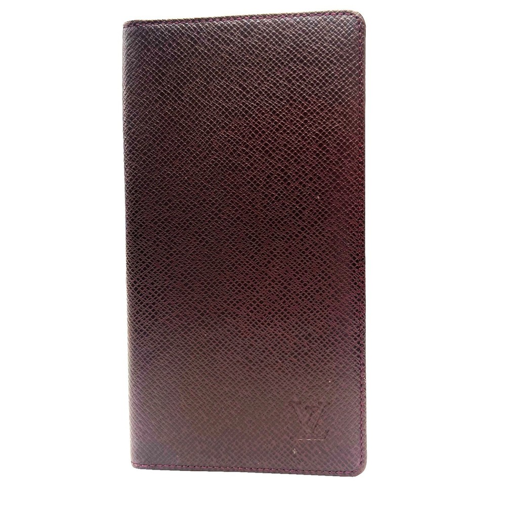 Louis Vuitton Porte Valeur Cult Credit Taiga